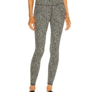 Varley Century Legging - Textured Grain